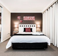 Two bedroom Apt next to Perth CBD with Parking. - Stayed
