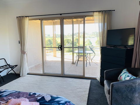 Two Dams Estate - Retreat & Relax - Stayed 1