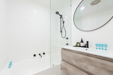 ULTIMATE BONDI LIVING - Stayed 3