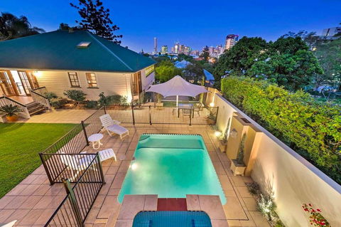 Ultimate Family Home - 3 Bedroom Lux Retreat With Private Pool, Spa And Incredible Views - Stayed 0