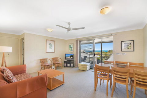Unit 3 At 4 Pelican Street, Peregian Beach, Noosa Shire - Stayed 1
