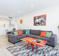 Urban Jungle Executive Apartment in Heart of CBD - Stayed