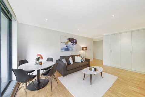 Urban Rest - Foveaux St - Stayed 1
