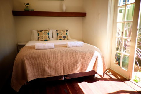 UrbanStyle Claremont Apartment - Stays Accommodation 3