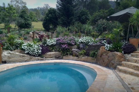 Valley View Cottages - Stays Accommodation 2