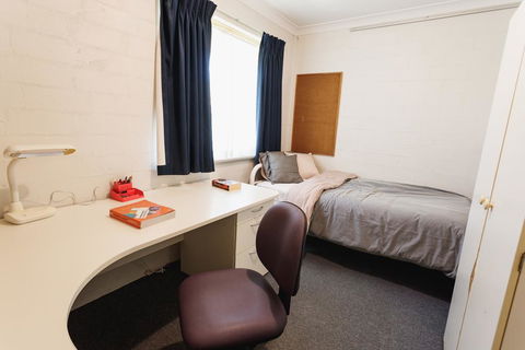 Vickery House 8 Bedroom Flat - Stayed 1