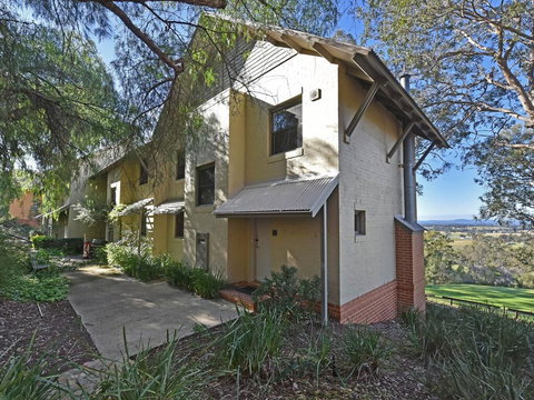 Villa 2br 540 Greenview Resort Condo Located Within Cypress Lakes Resort Nothing Is More Central - Stays Accommodation 3