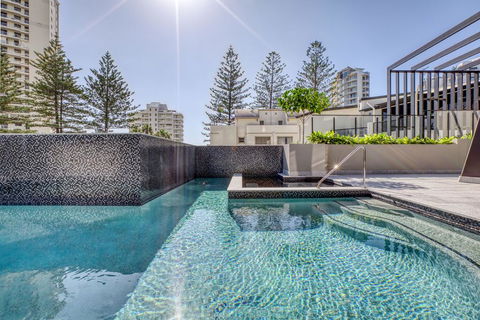 Vue Broadbeach - Stayed 2