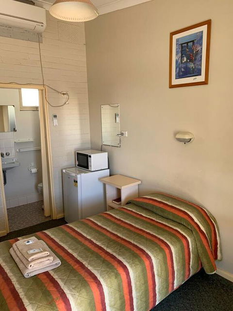 Walgett Motel - Stayed 1