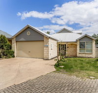 WALKIN' ON SUNSHINE - Stayed