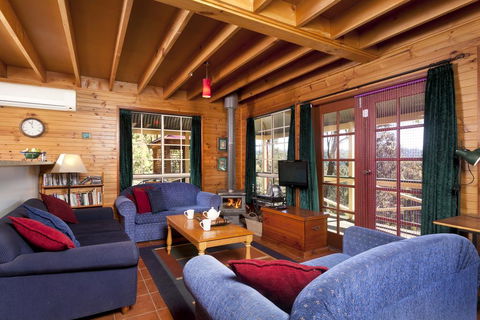 Wallaby Leap - Stays Accommodation 0