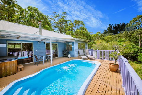 Wanjii II Pool & Spa Getaway - Stays Accommodation 0