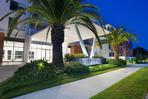 Waterford Apartments - Stayed 2