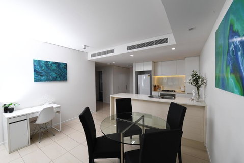 WATERFRONT DARWIN TROPICAL GEM - Stayed 1