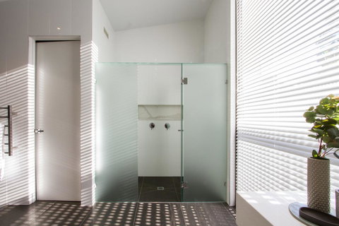 Hepburn Springs Escape - Stayed 16