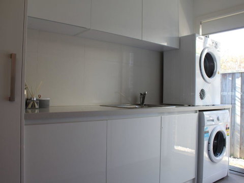 Central To Cowes - Stayed 10
