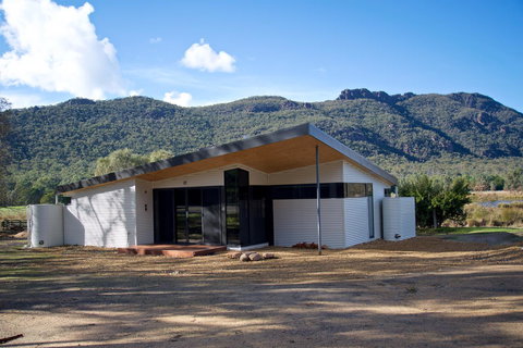 Gumnut Villa - Stays Accommodation 2