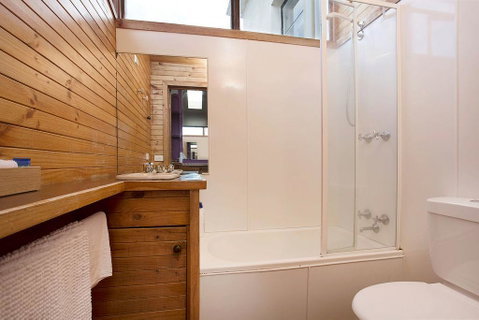 Plummers Mill - Central Townhouse - Stayed 5