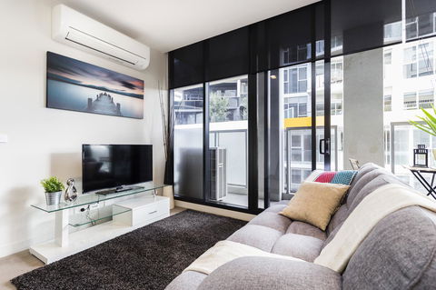 Complete Host 50 Claremont St Apartments - Stayed 12
