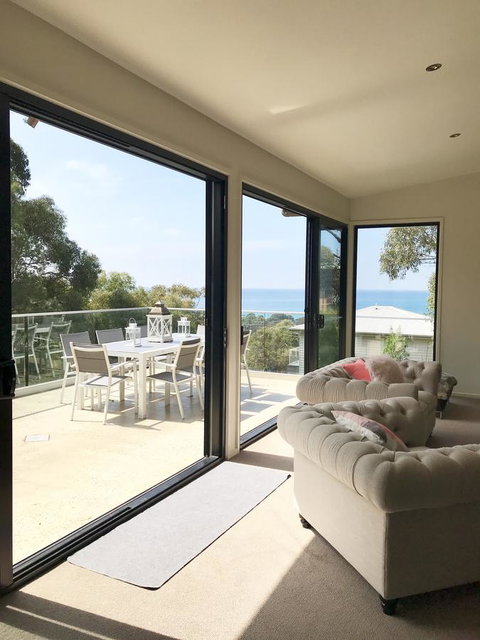 Lorne Sea View Terrace House - Stayed 28