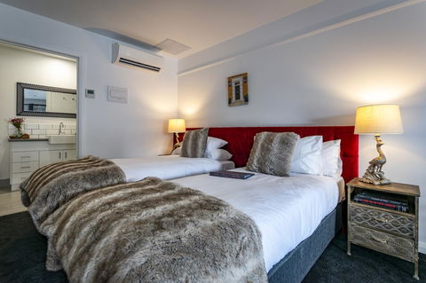 Daylesford Art Motel - Stays Accommodation 3