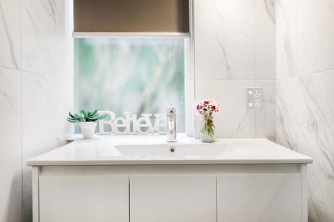 Melbourne Villa - Stayed 26