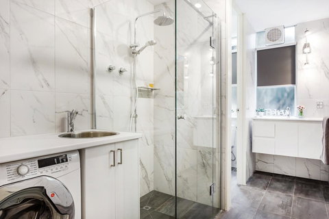 Melbourne Villa - Stayed 24