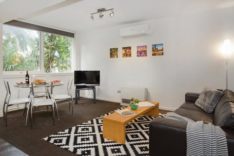 Melbourne Villa - Stayed 2