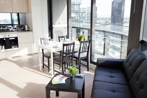 Auzzie Apartments Docklands, Melbourne - Stays Accommodation 30