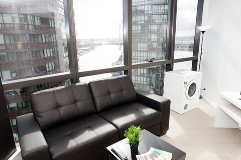 Auzzie Apartments Docklands, Melbourne - Stays Accommodation 29