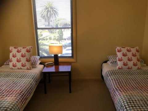 At The Beach Apartments - Stayed 3