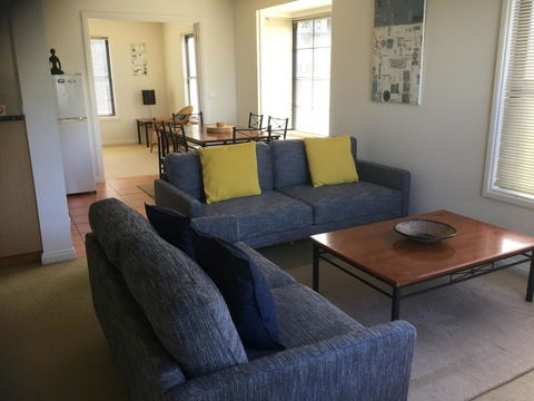 At The Beach Apartments - Stayed 5