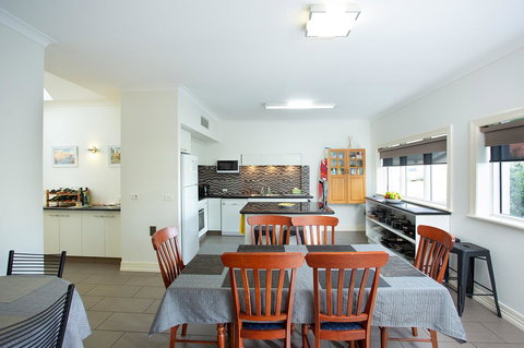 Austral Place 88 Via Merri River - Stayed 2