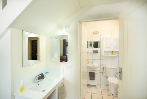 Austral Place 88 Via Merri River - Stayed 19