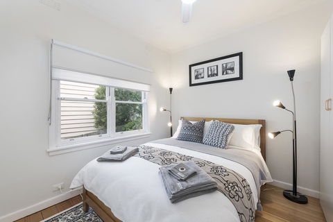 Hillside House - Stayed 7