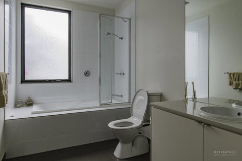 1 Pebble Place - Stayed 13