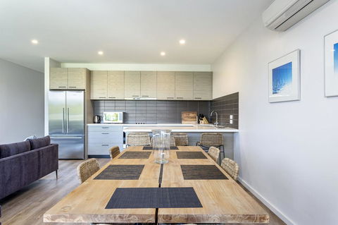 Blairgowrie Apartment 2 - On The Beach - Stays Accommodation 2