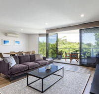 Blairgowrie Apartment 2 - on the beach - Stays Accommodation
