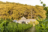 Book Red Hill Accommodation Vacations Stayed Stayed