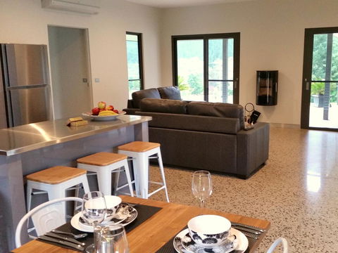 3 Bells Alpine Cottage - Stayed 15