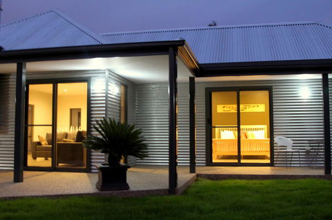 3 Bells Alpine Cottage - Stayed 10