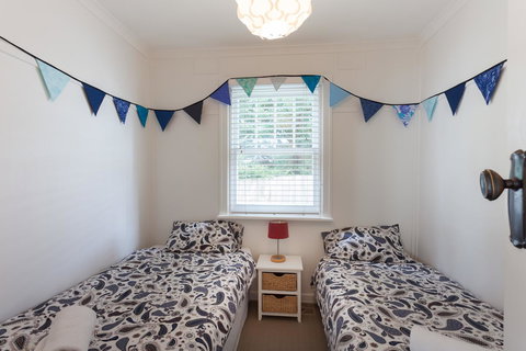 Sorrento Beach House - Perfect Spot And NEW Pool - Stayed 14