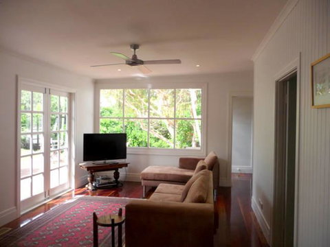 Sorrento Beach House - Perfect Spot And NEW Pool - Stayed 3