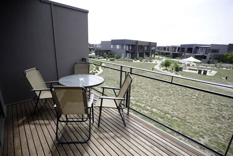 Torquay Golf Retreats - Pool, Beach, Tennis, Golf - Stays Accommodation 6