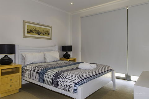 Torquay Golf Retreats - Pool, Beach, Tennis, Golf - Stays Accommodation 8