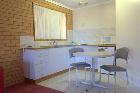 Blue Whale Motor Inn & Apartments - Stayed 31