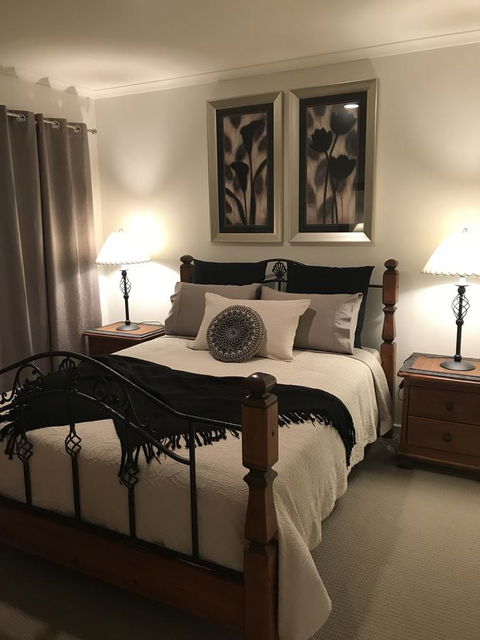 Black Lotus Townhouse - Stayed 5
