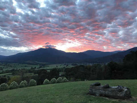 Allamar Motel - Stayed 2