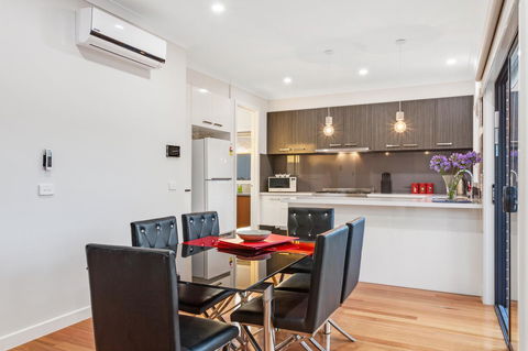 Biggs Villas Melbourne - Stays Accommodation 13