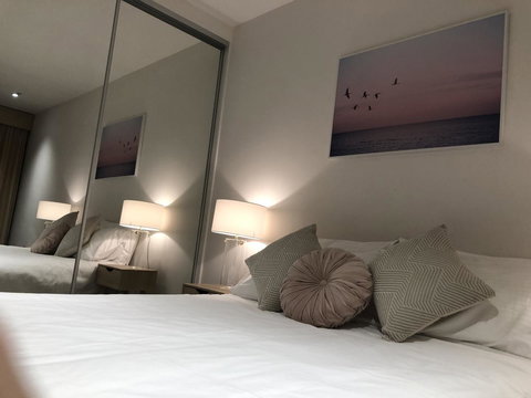 Clara Q Apartments - Stayed 2